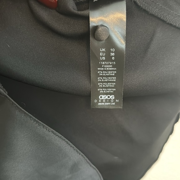 ASOS satin shirtdress - Picture 5 of 8